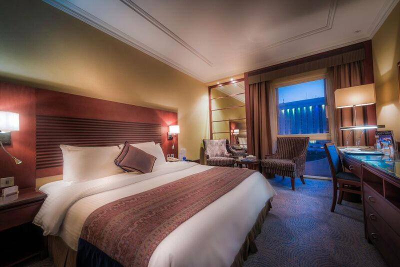 Golden Tulip Bahrain Hotell Manama Eksteriør bilde