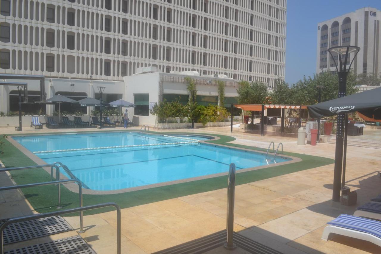 Golden Tulip Bahrain Hotell Manama Eksteriør bilde