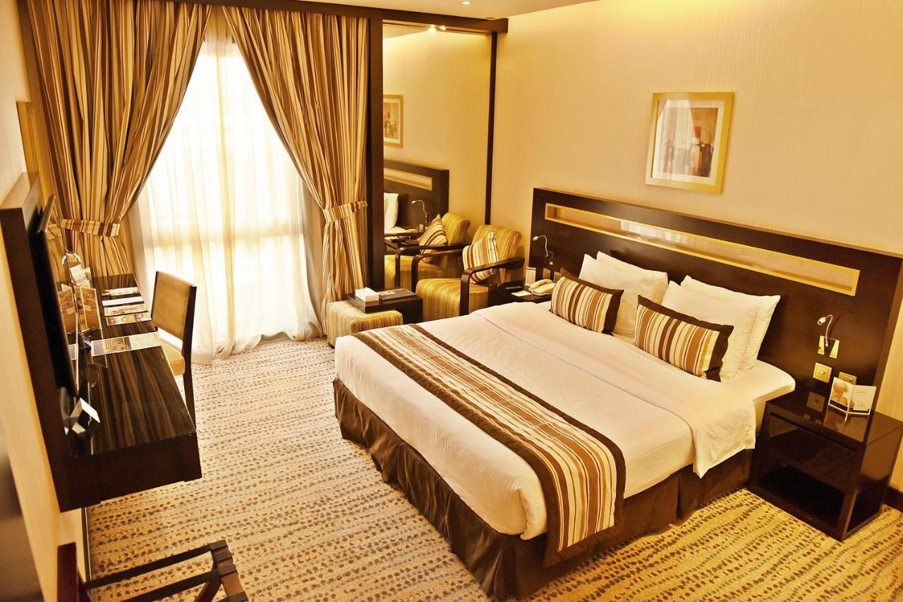 Golden Tulip Bahrain Hotell Manama Eksteriør bilde