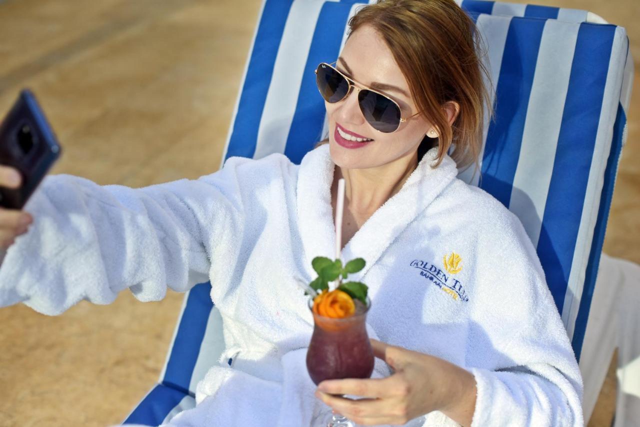 Golden Tulip Bahrain Hotell Manama Eksteriør bilde