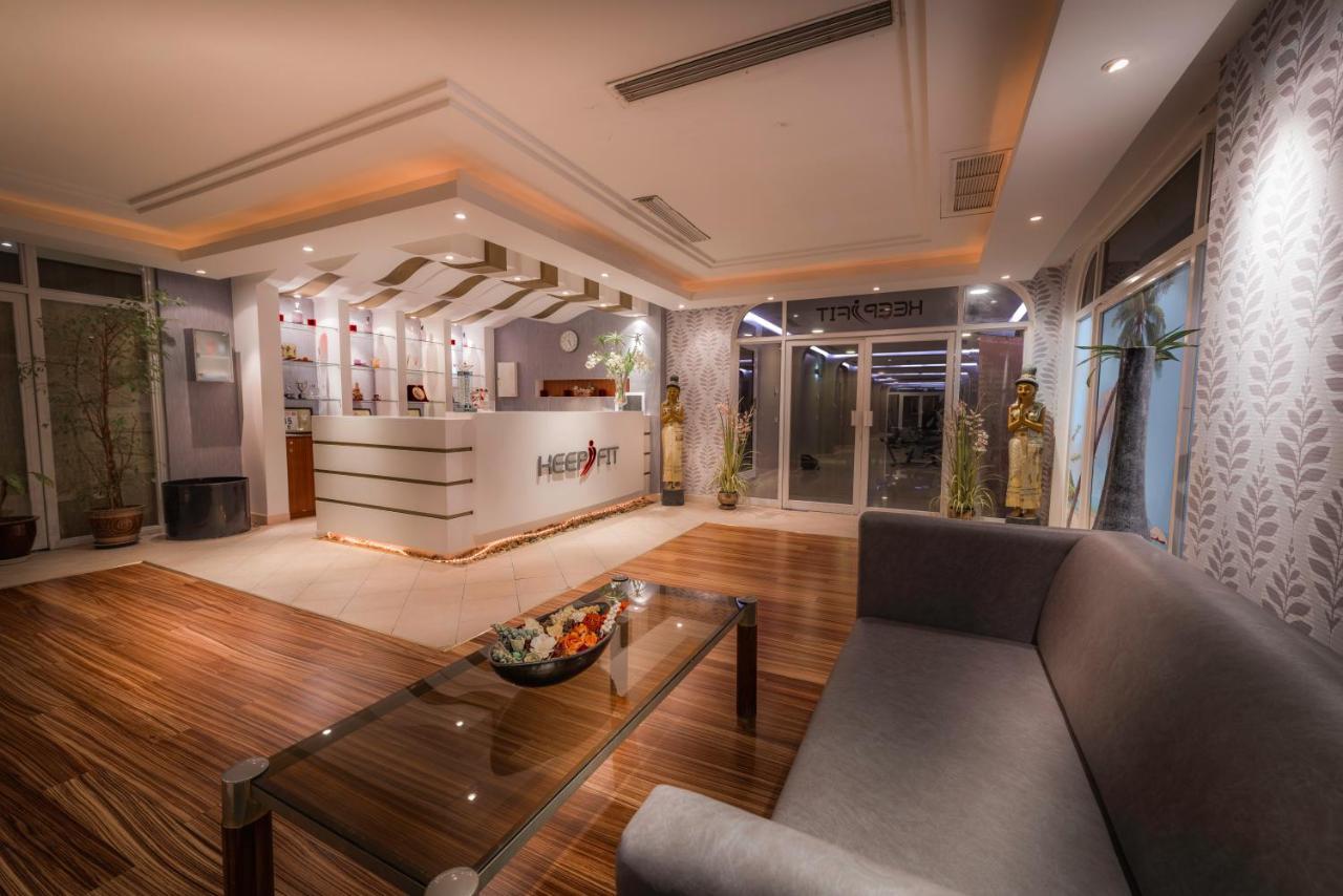 Golden Tulip Bahrain Hotell Manama Eksteriør bilde